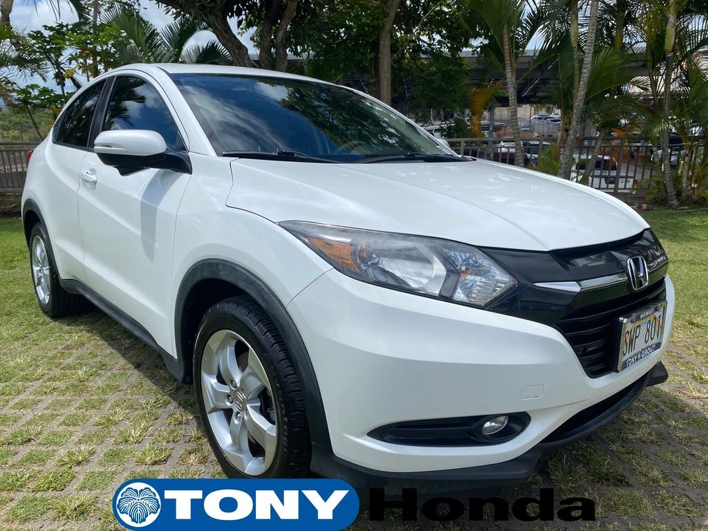 2016 Honda HR-V EX in White Orchid Pearl — front three-quarter view