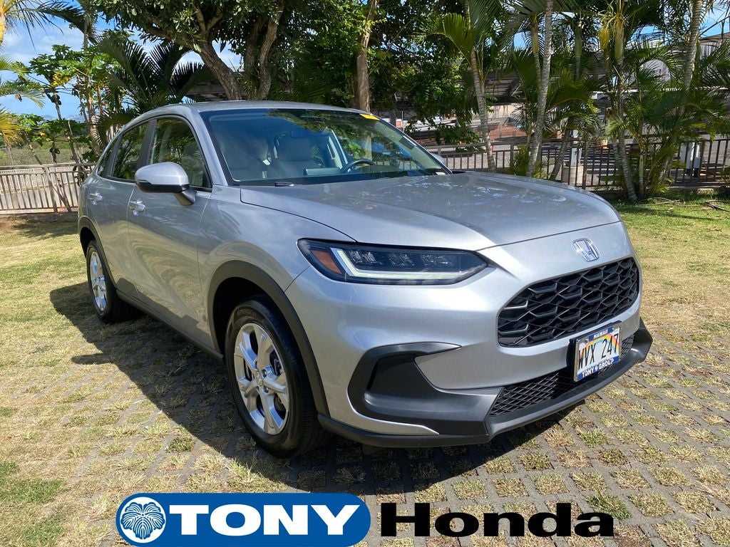 2023 Honda HR-V LX in Lunar Silver Metallic — front three-quarter view