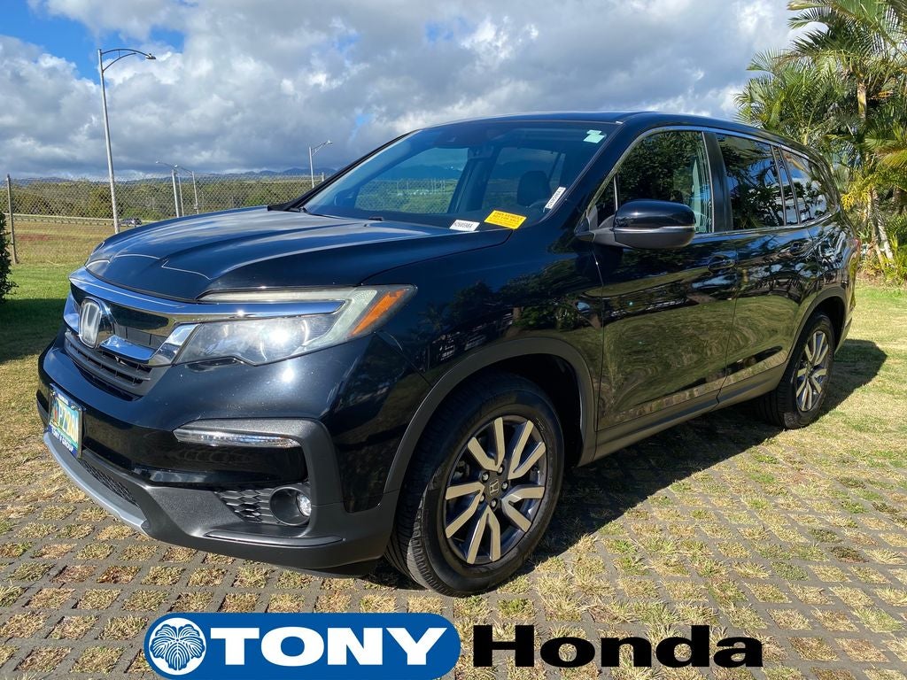 2020 Honda Pilot — rear three-quarter view