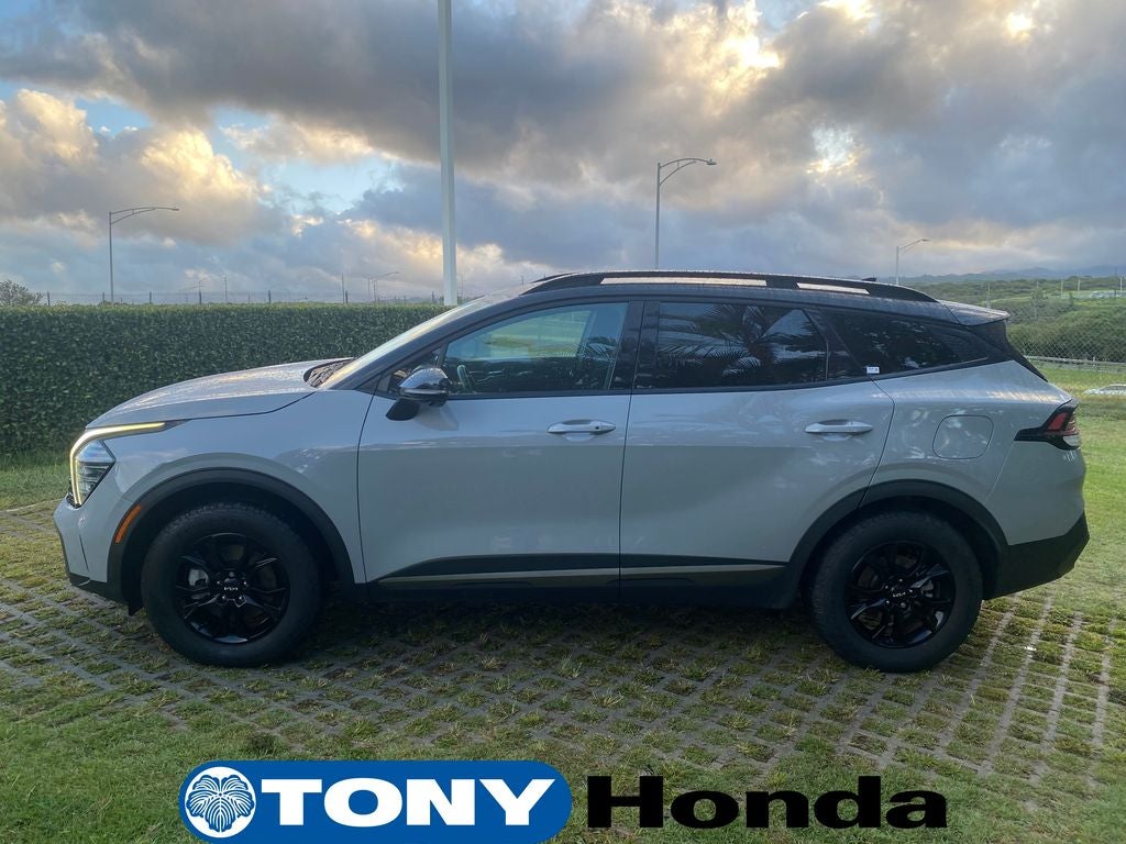 2023 Kia Sportage — interior view