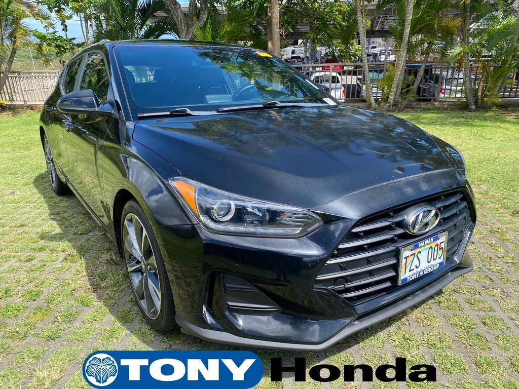 2020 Hyundai Veloster 2.0 Premium in Ultra Black Pearl — front three-quarter view