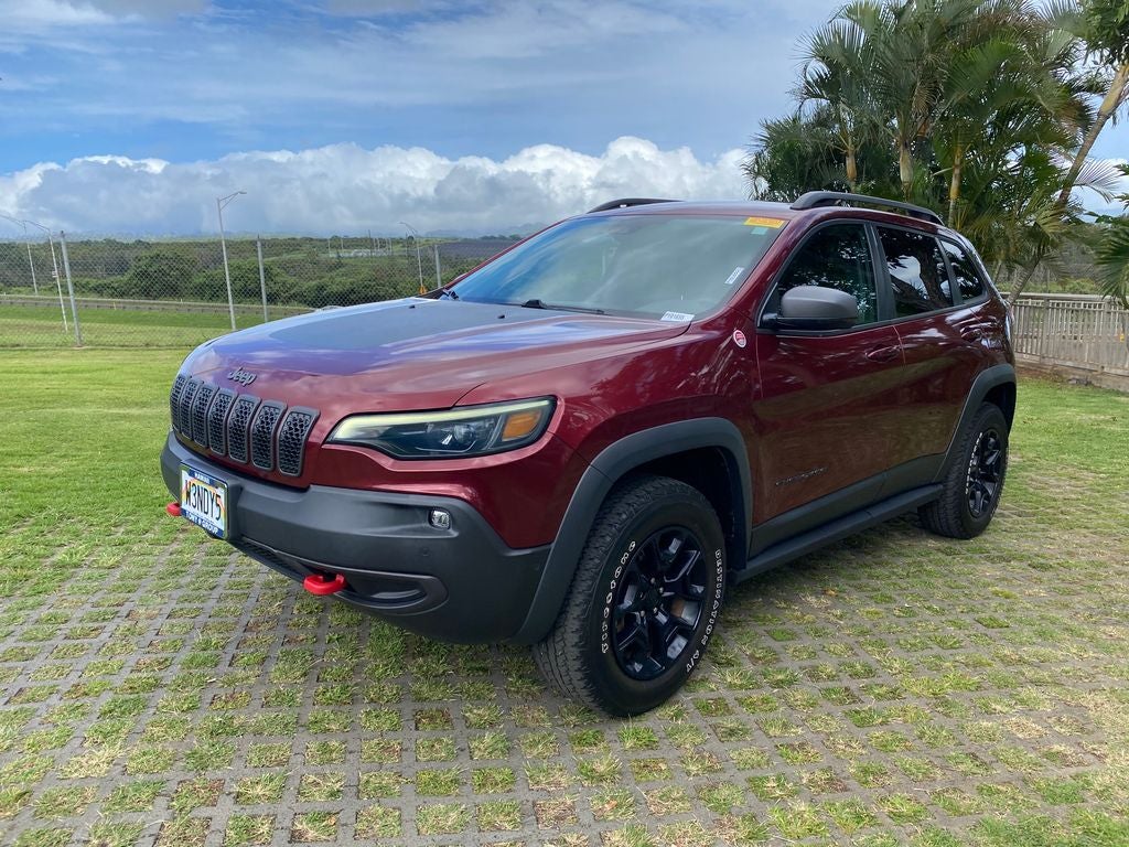 2021 Jeep Cherokee — rear three-quarter view