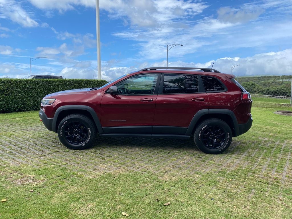 2021 Jeep Cherokee — interior view
