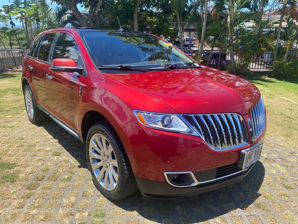 2014 Lincoln MKX Base in Ruby Red Metallic — front three-quarter view