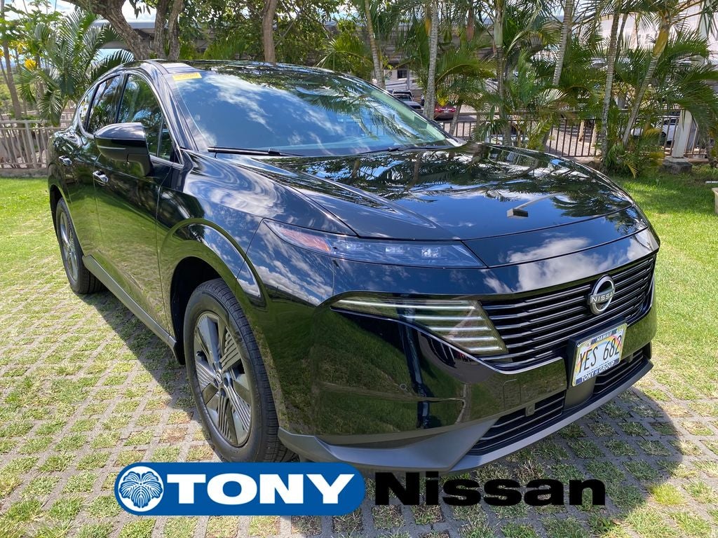 2026 Nissan Murano SL in Super Black — front three-quarter view